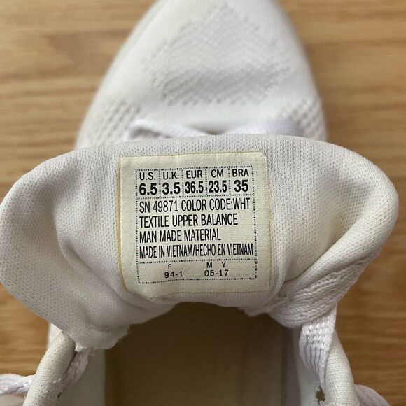 Skechers White Air-Cooled Memory Foam Sneakers Womens Size 6.5 - Picture 9 of 9